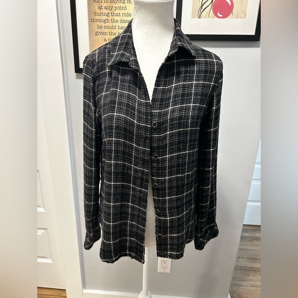 Anthropologie Cloth & Stone grey plaid size S button down shirt - Picture 4 of 7